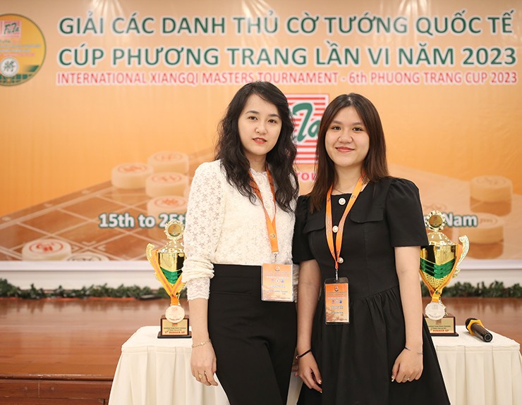 Ngắm nữ trọng tài xinh đẹp, thành tích gây “choáng” ở giải cờ tướng hot nhất Việt Nam - 13