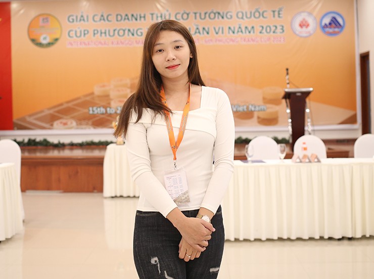 Ngắm nữ trọng tài xinh đẹp, thành tích gây “choáng” ở giải cờ tướng hot nhất Việt Nam - 8