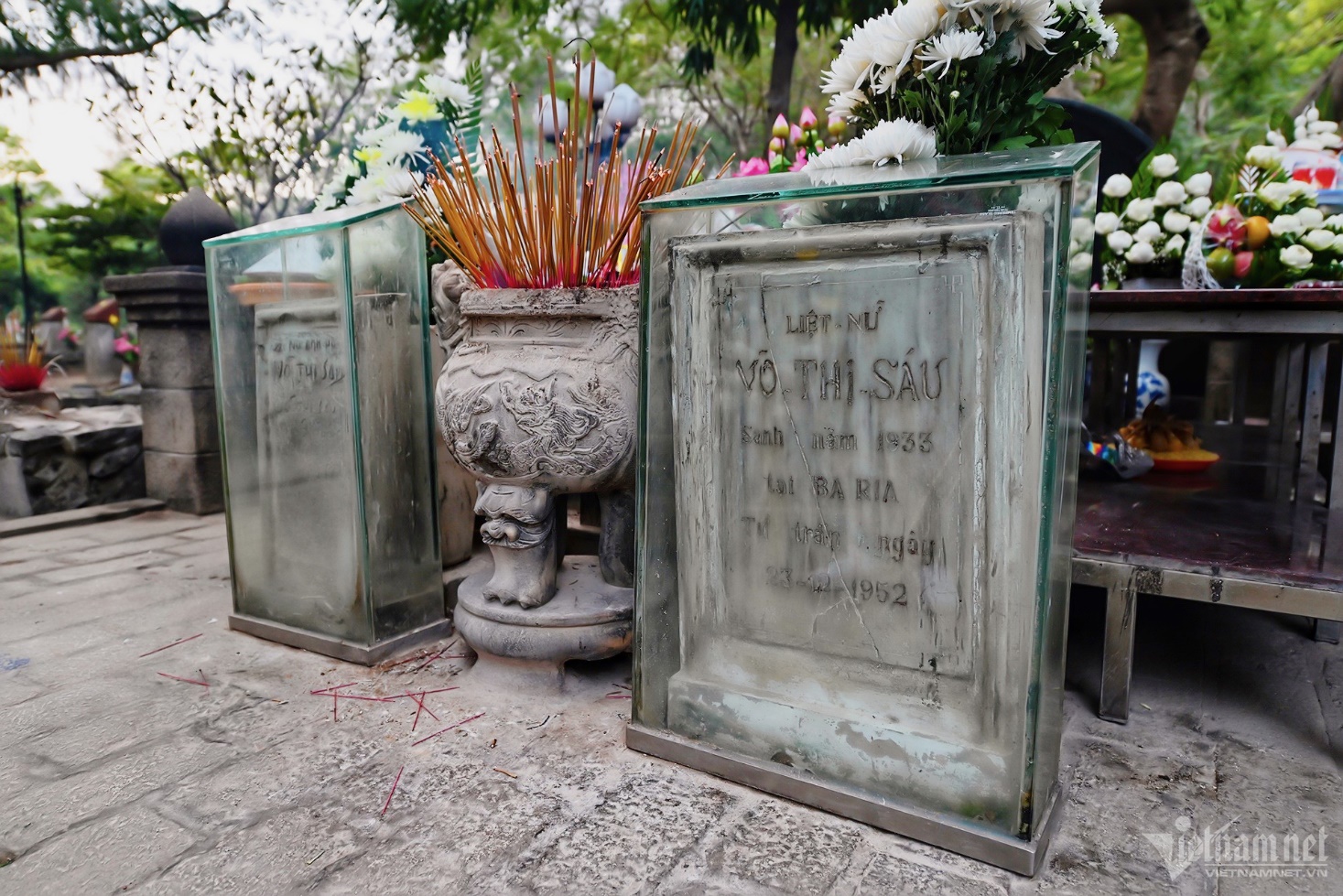 Bên trong nghĩa trang Hàng Dương ở Côn Đảo - 9