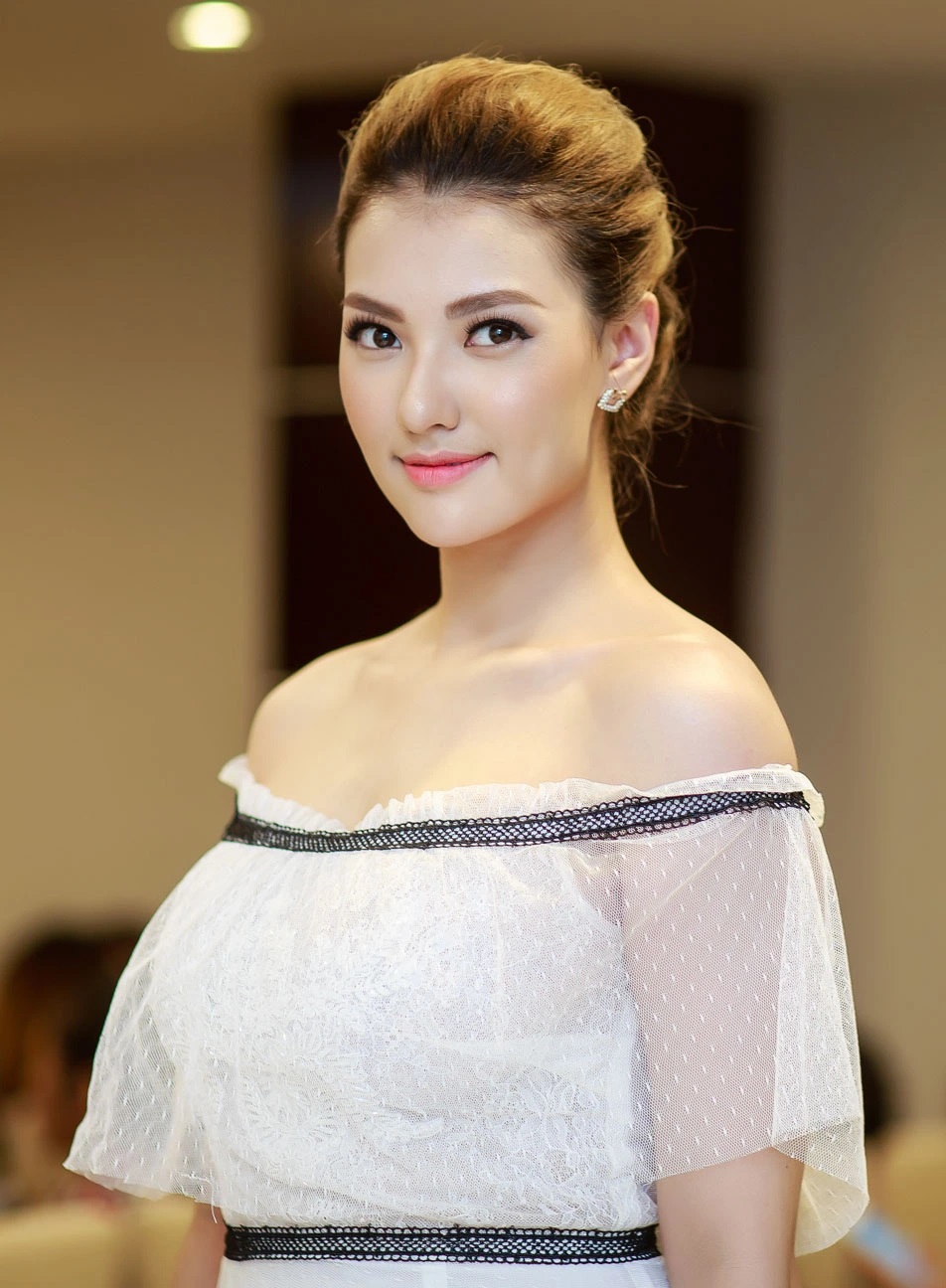 Sao Việt phản ứng trước lùm xùm của Hoa hậu Ý Nhi: Người đòi tước vương miện, người bênh vực - 5