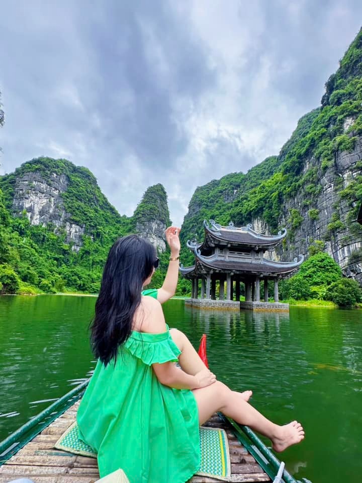 Check-in Ninh Bình, tham quan những địa điểm đẹp như trong truyền thuyết - 1