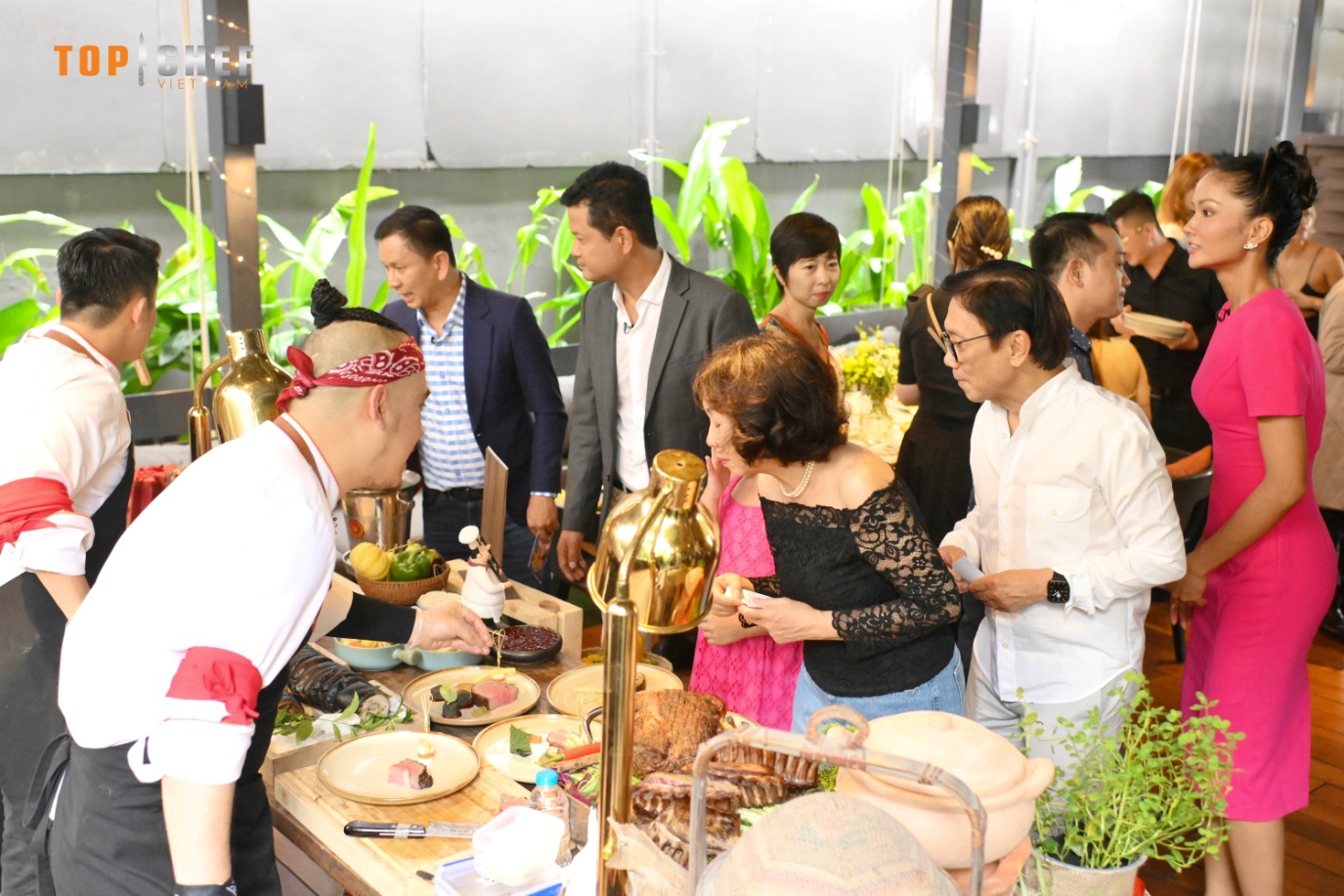 Đầu bếp Top Chef Việt Nam mang sản vật biển cả - sông ngòi – đất liền phục vụ thực khách - 1