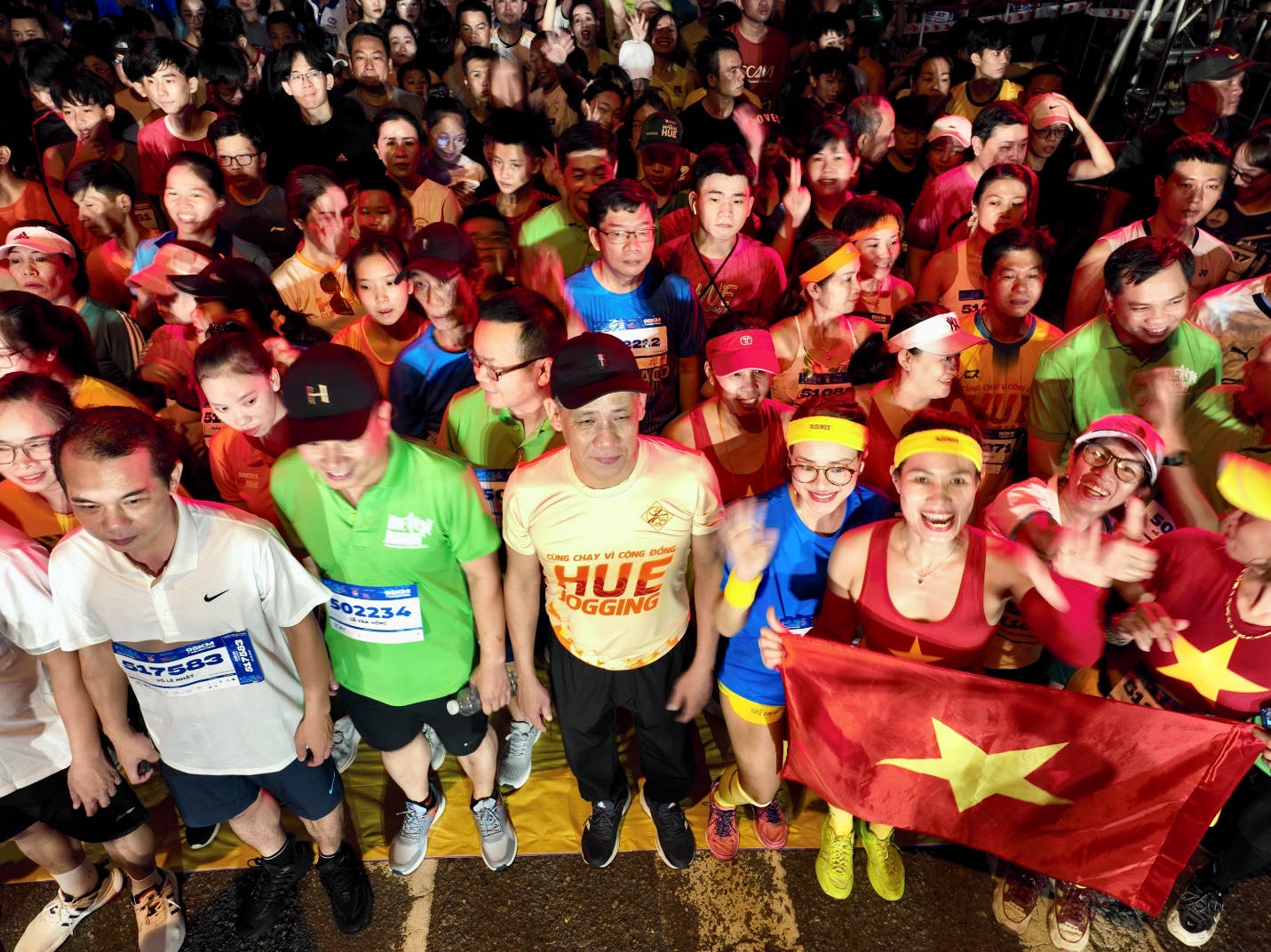 Hơn vạn người tham gia giải chạy ‘Hue jogging - cùng chạy vì cộng đồng’ - 8