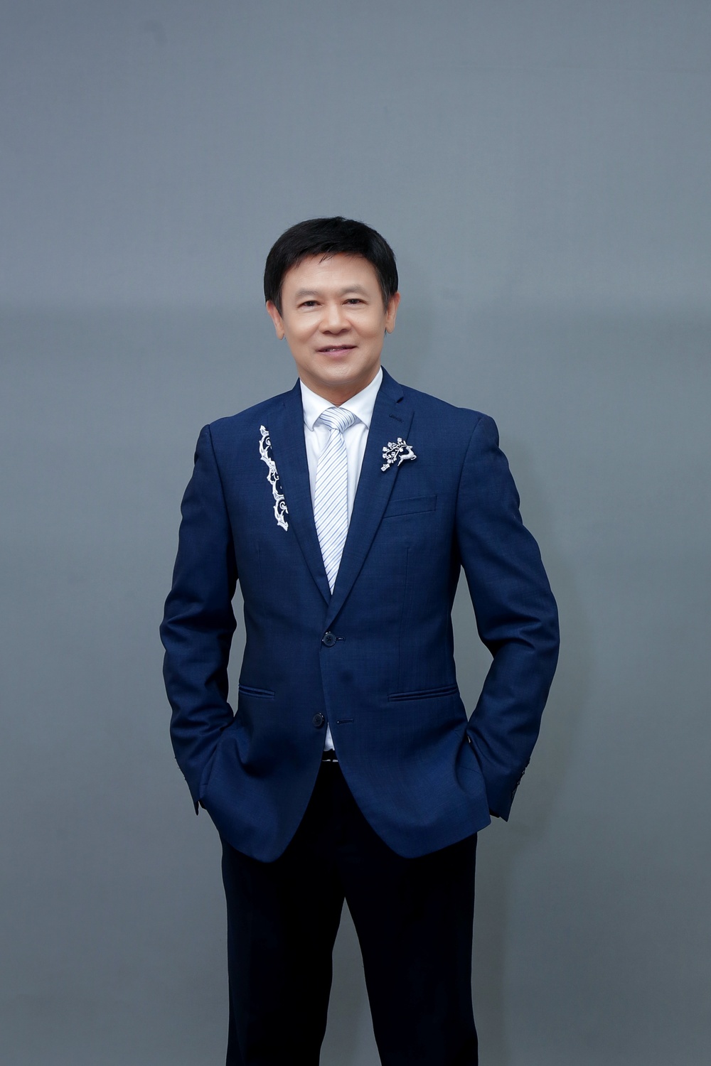 Danh ca Thái Châu nói gì về việc cover hit của Chi Pu - "Anh ơi ở lại"? - 1