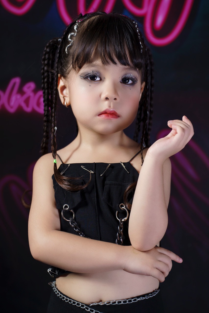 Chiêm ngưỡng 2 BST thời trang ấn tượng tại Mina Fashion Show 2 - 3