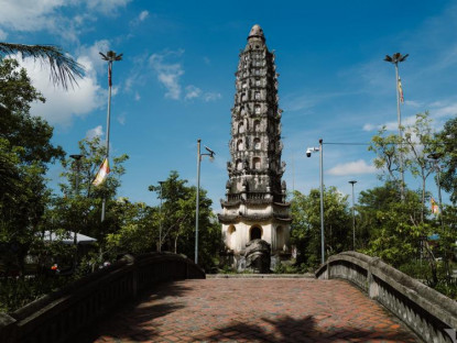 Du khảo - Ngọn tháp 'chín tầng trời' trong ngôi chùa thiêng nổi tiếng Nam Định