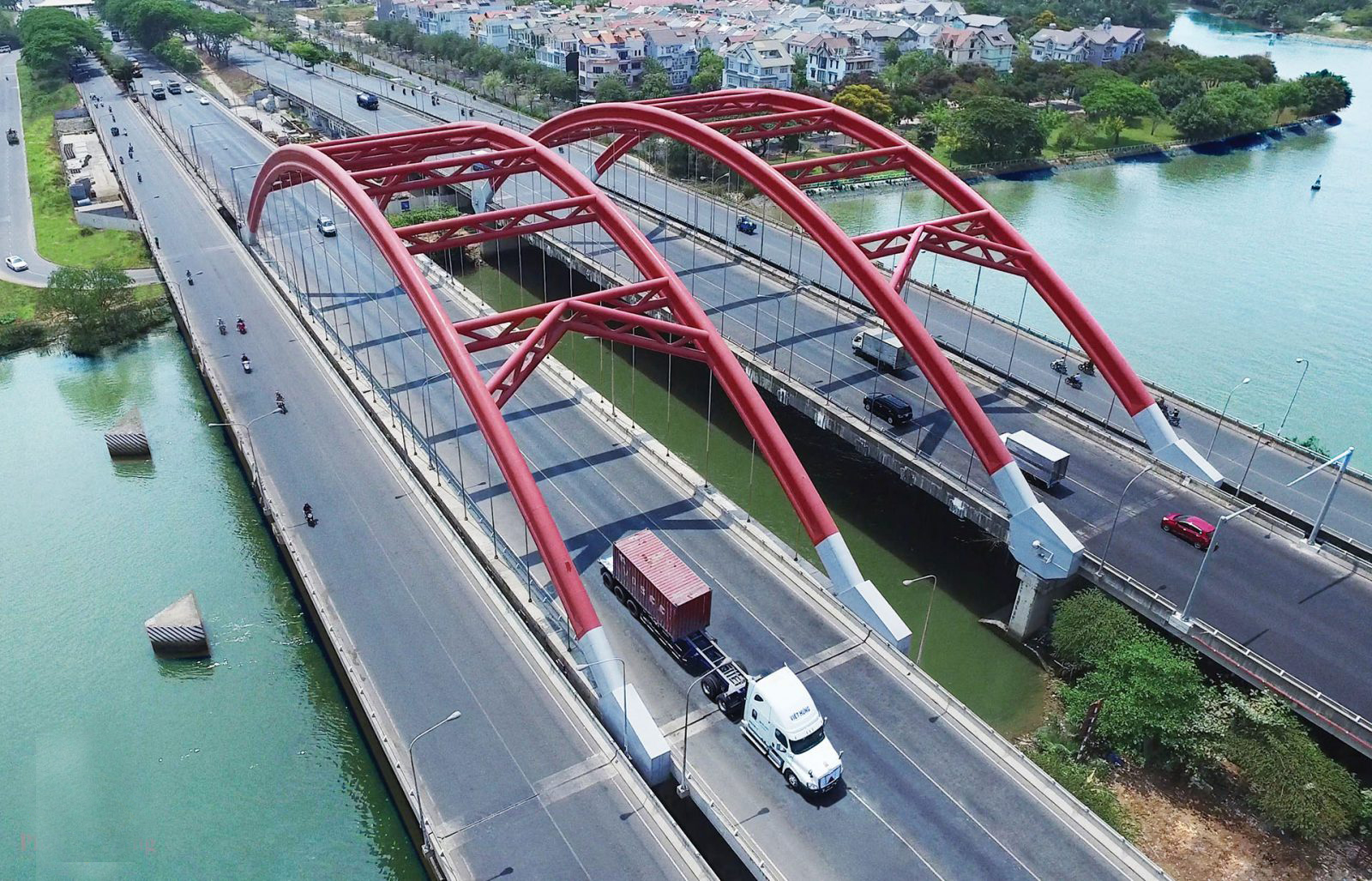 Những cây cầu 'nối' du khách đến với TP.HCM - 8