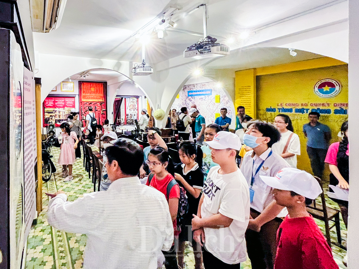 Bảo tàng Biệt động Sài Gòn - Gia Định thu hút khách du lịch dịp lễ 2/9 - 5