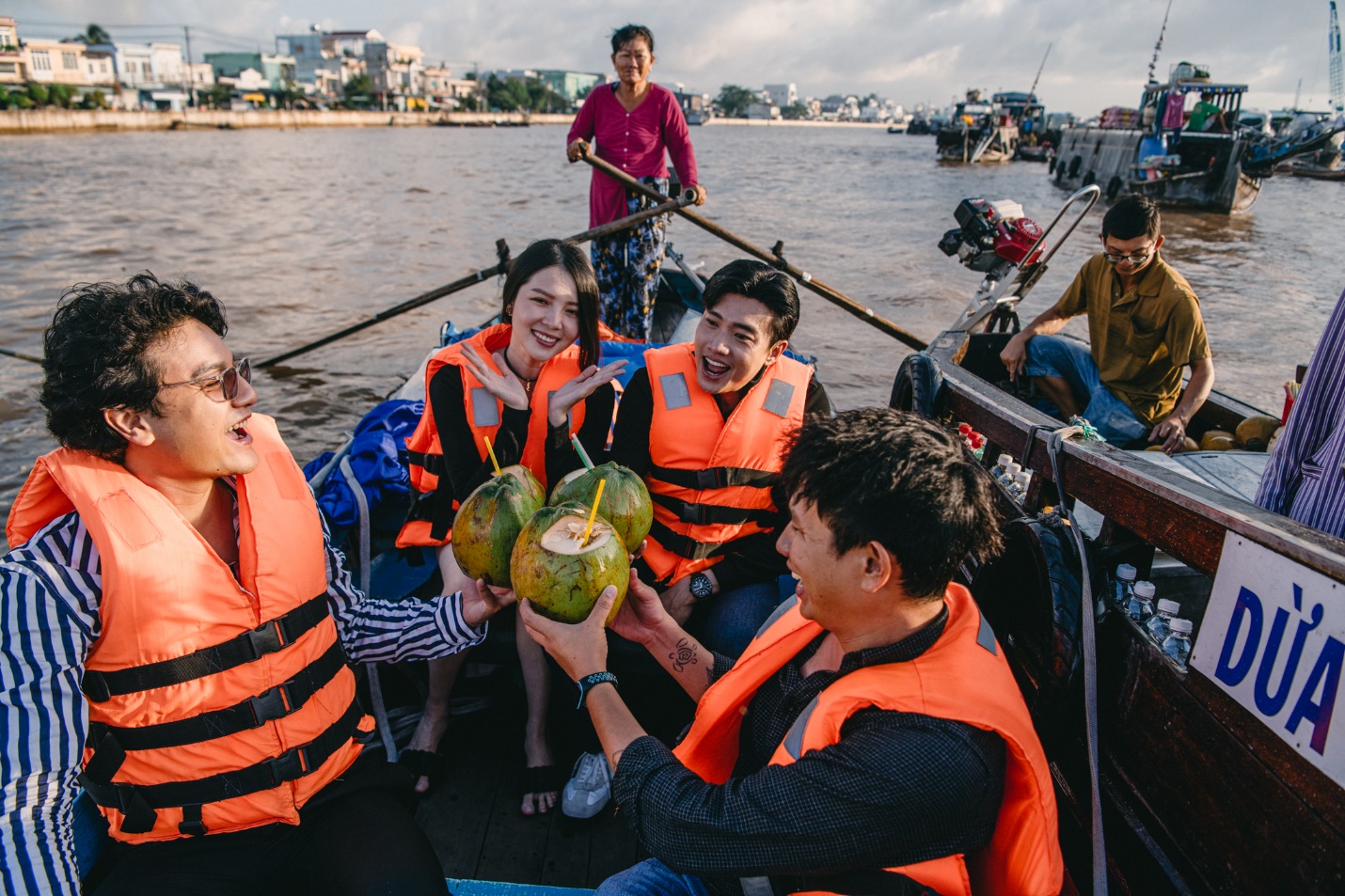 Diễn viên Quốc Trường khám phá chợ nổi Cái Răng: Nét đẹp độc đáo của miền Tây - 8