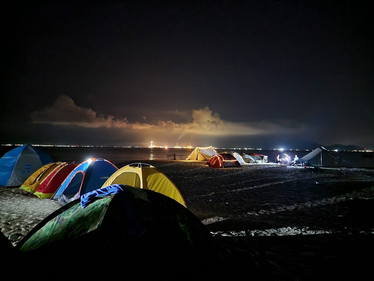 Hòn đảo ‘không khách sạn’ ở Bình Thuận, khách tới đổi gió, cắm trại qua đêm - 19