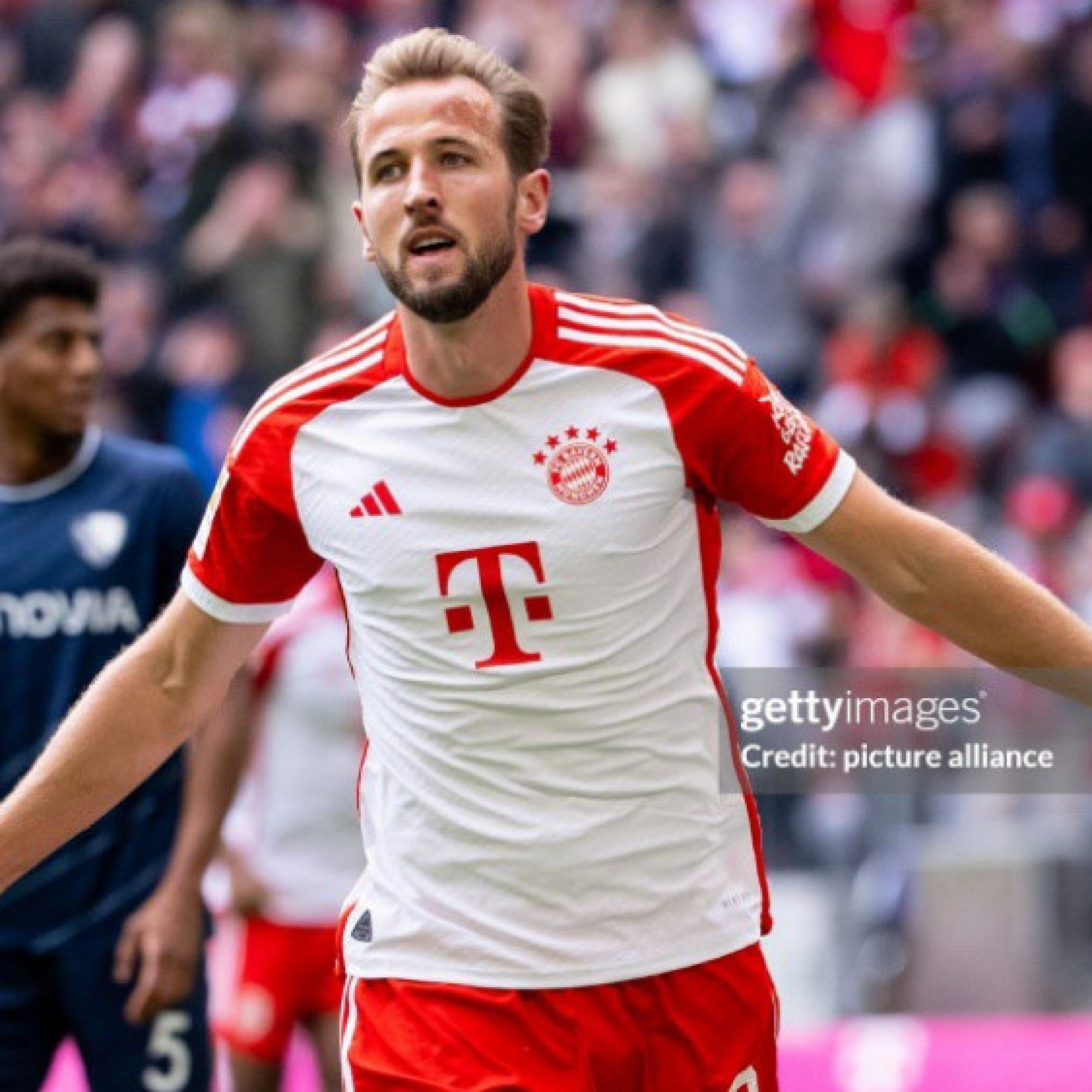  - Video bóng đá Bayern Munich - Bochum: Harry Kane lập hat-trick, vùi dập 7 bàn (Bundesliga)