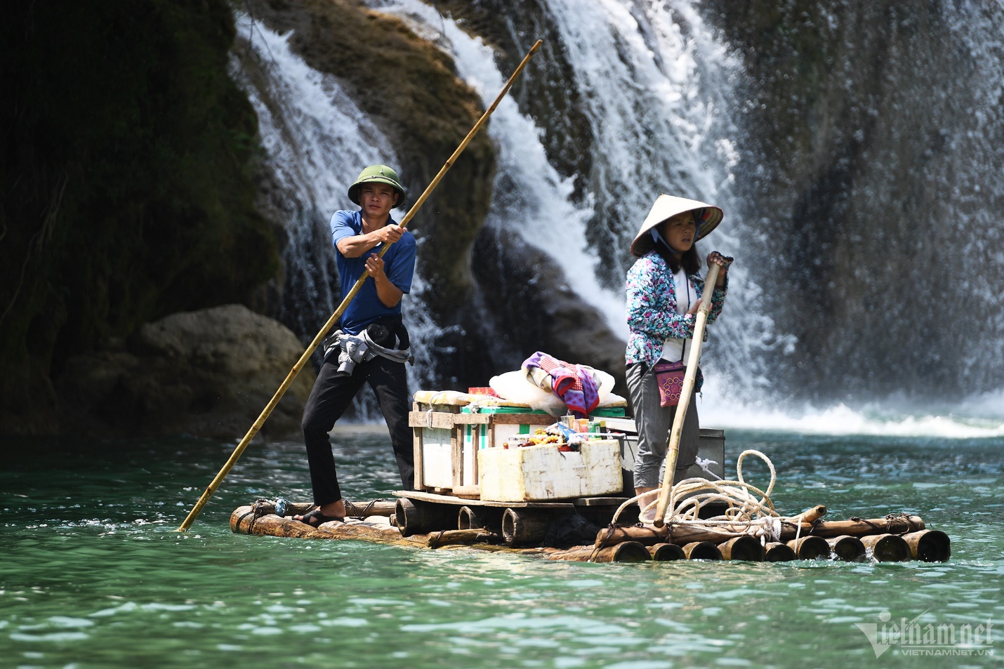 Tháng 9 và 10, mùa đẹp nhất của thác Bản Giốc - 3