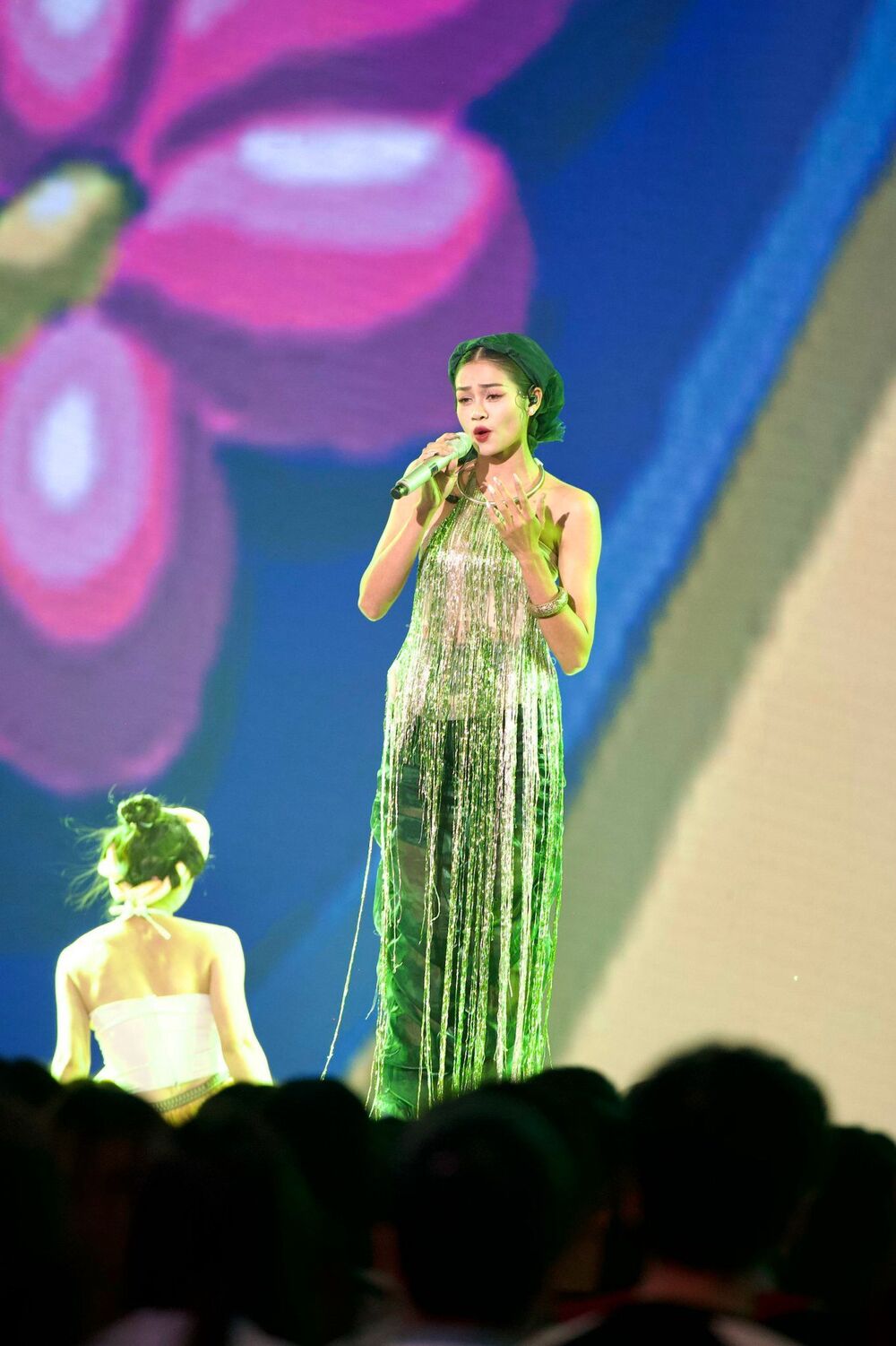 Vietnam Idol: Hát hit Hoàng Thùy Linh, Hà Minh khiến Mỹ Tâm và Huy Tuấn tranh luận - 7