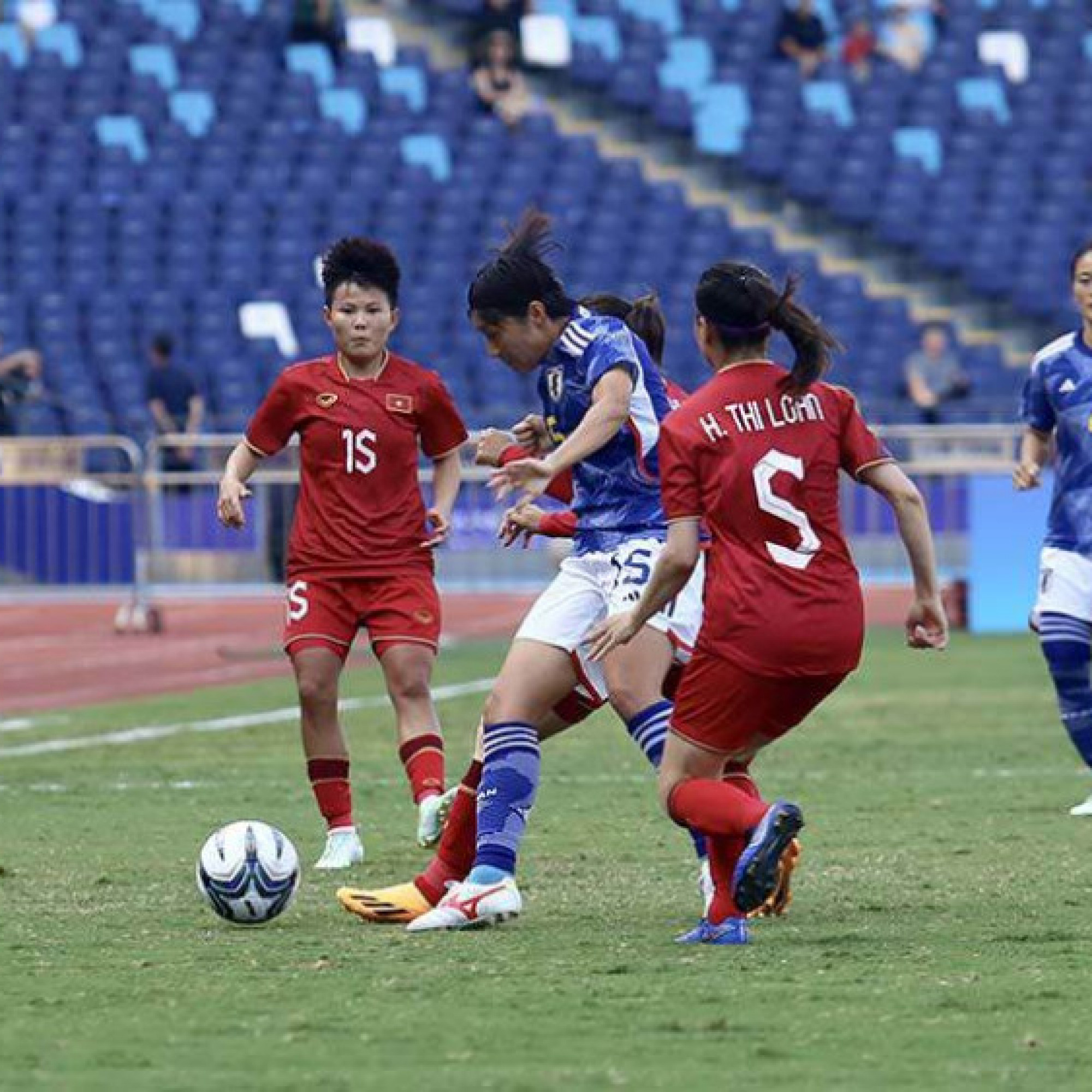  - Video bóng đá ĐT nữ Việt Nam - Nhật Bản: Sụp đổ hiệp 2, tiếc nuối rời giải (ASIAD)