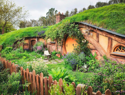 - Lạc vào thế giới cổ tích đầy màu sắc thần thoại ở làng Hobbit