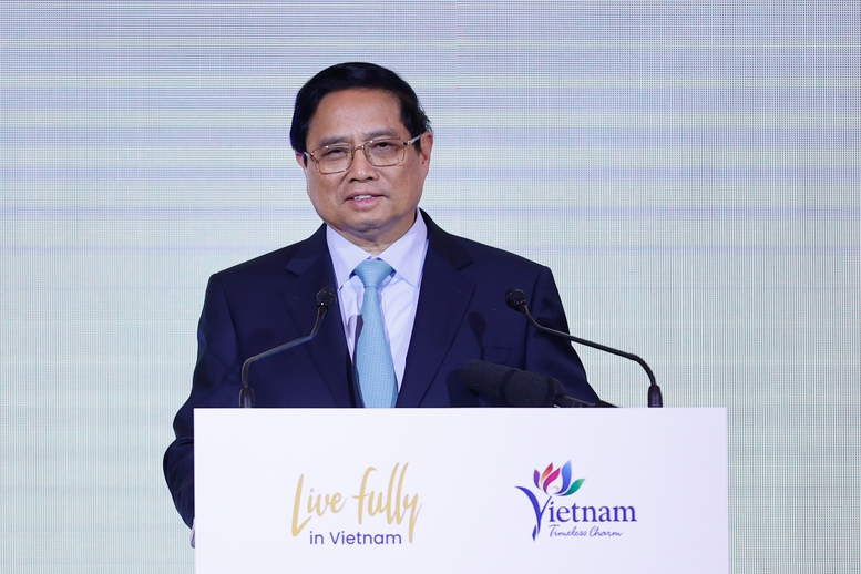 Thủ tướng: Việt Nam sẽ thuộc nhóm 30 quốc gia có năng lực cạnh tranh du lịch hàng đầu thế giới - 1
