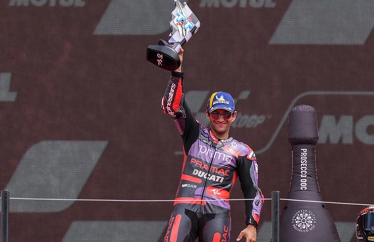 Đua xe MotoGP, Dutch GP: Bagnaia lập hat-trick đẳng cấp tại “đền thờ tốc độ” - 5