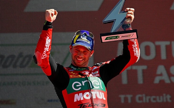 Đua xe MotoGP, Dutch GP: Bagnaia lập hat-trick đẳng cấp tại “đền thờ tốc độ” - 1