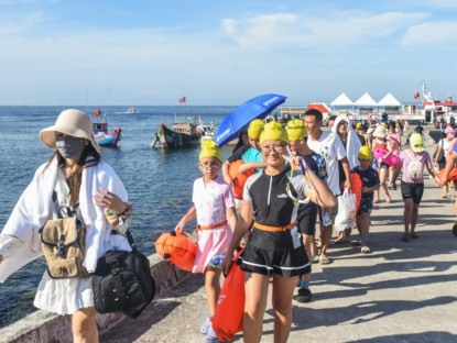 Chuyển động - Xây dựng huyện đảo Lý Sơn thành trung tâm du lịch biển đảo quốc gia