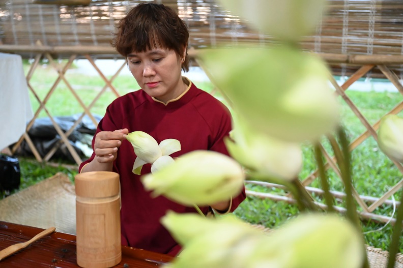 Ngày hội Sen Huế bên dòng Hương Giang - 5