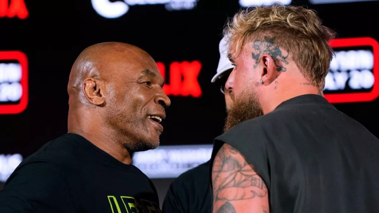 "Ông cháu" Paul nổi giận vì Mike Tyson không thèm tập dù "lép vế" trận tới - 1