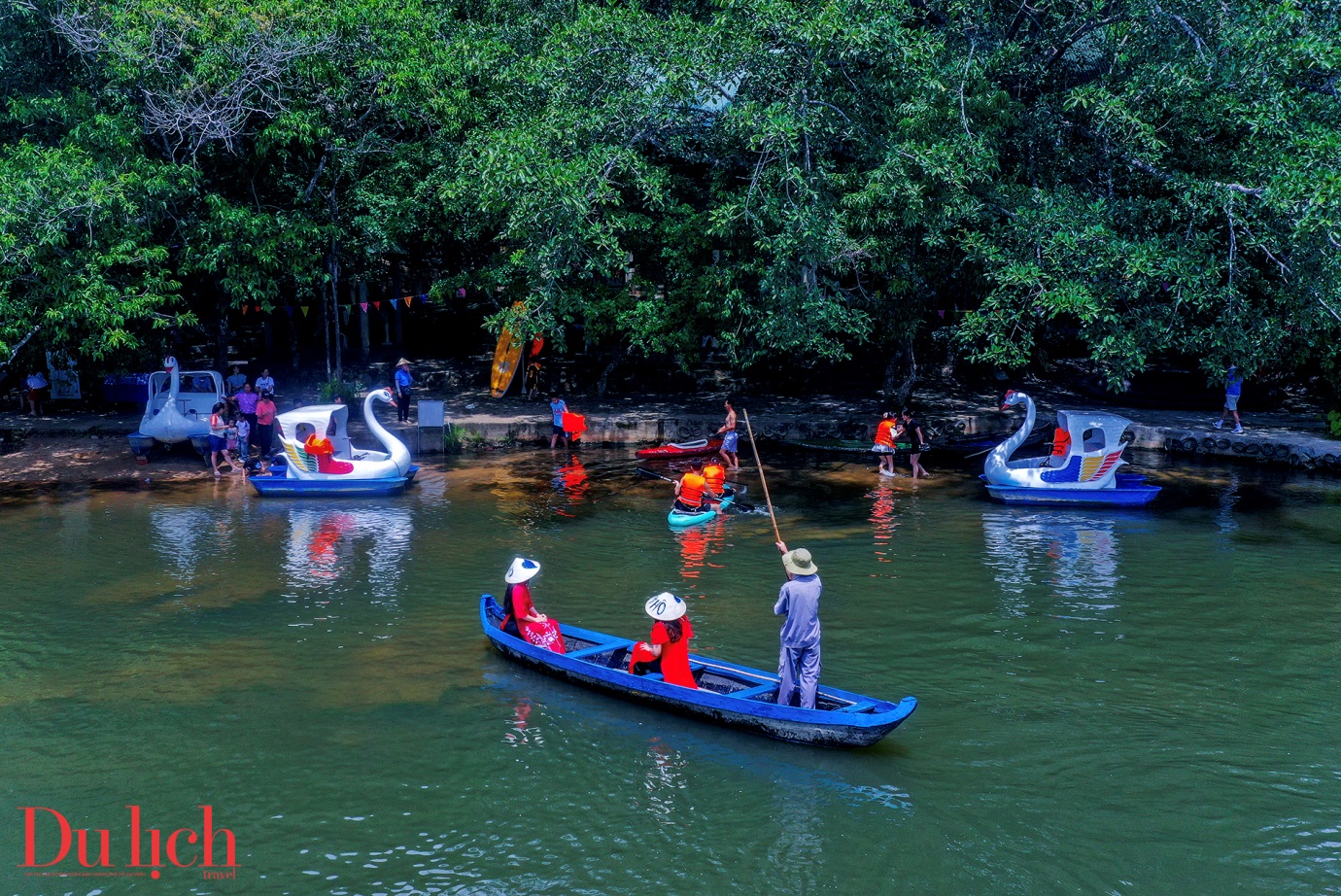 Di sản thiên nhiên hoang sơ mê hoặc du khách đến với Hầm Hô - 6