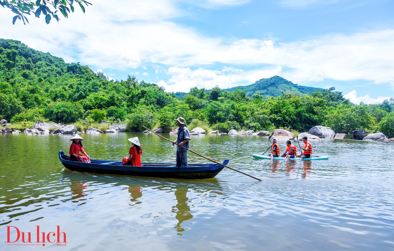 Di sản thiên nhiên hoang sơ mê hoặc du khách đến với Hầm Hô - 15