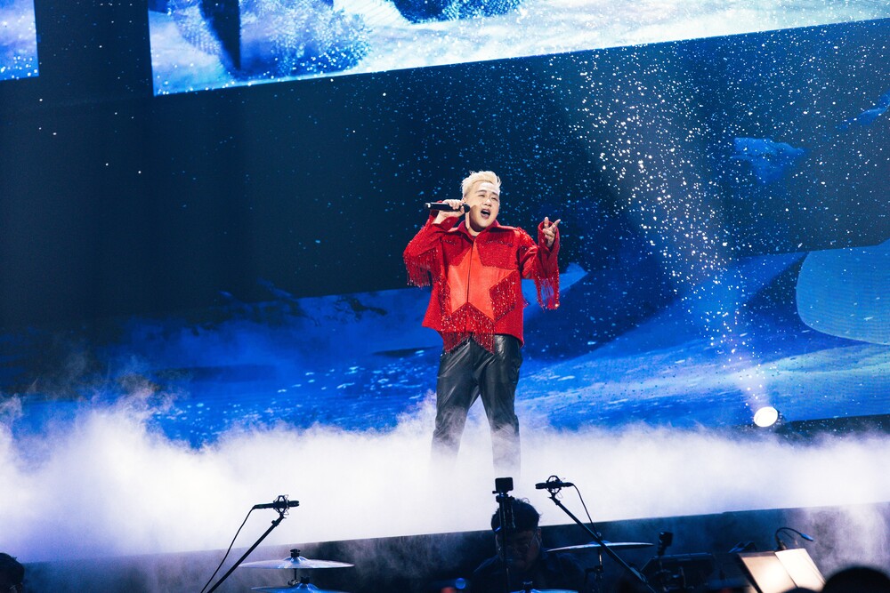 Trung Quân làm đám cưới với Bùi Anh Tuấn tại live concert "1689" - 2