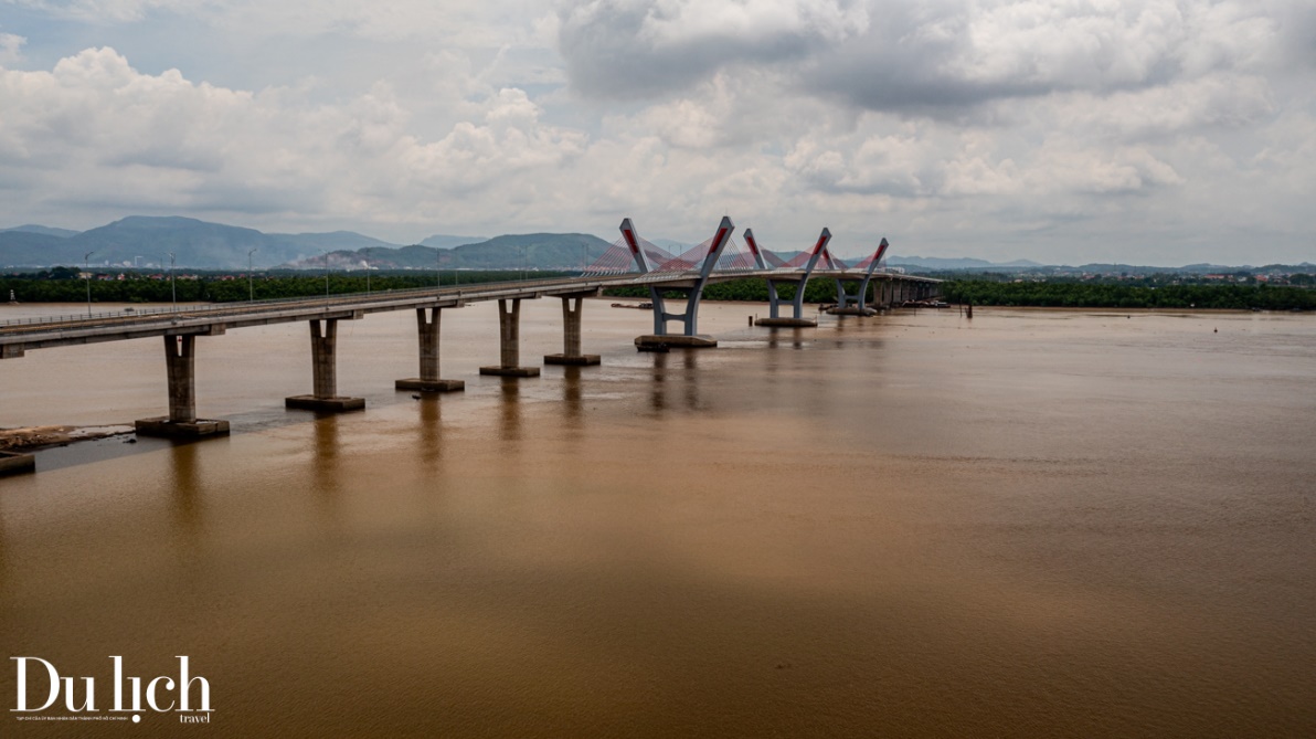 ngam cau ben rung moi khanh thanh noi hai phong va quang ninh - 2