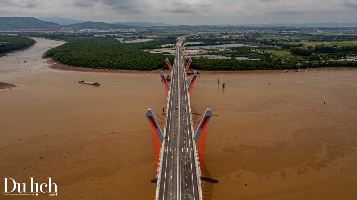 ngam cau ben rung moi khanh thanh noi hai phong va quang ninh - 5