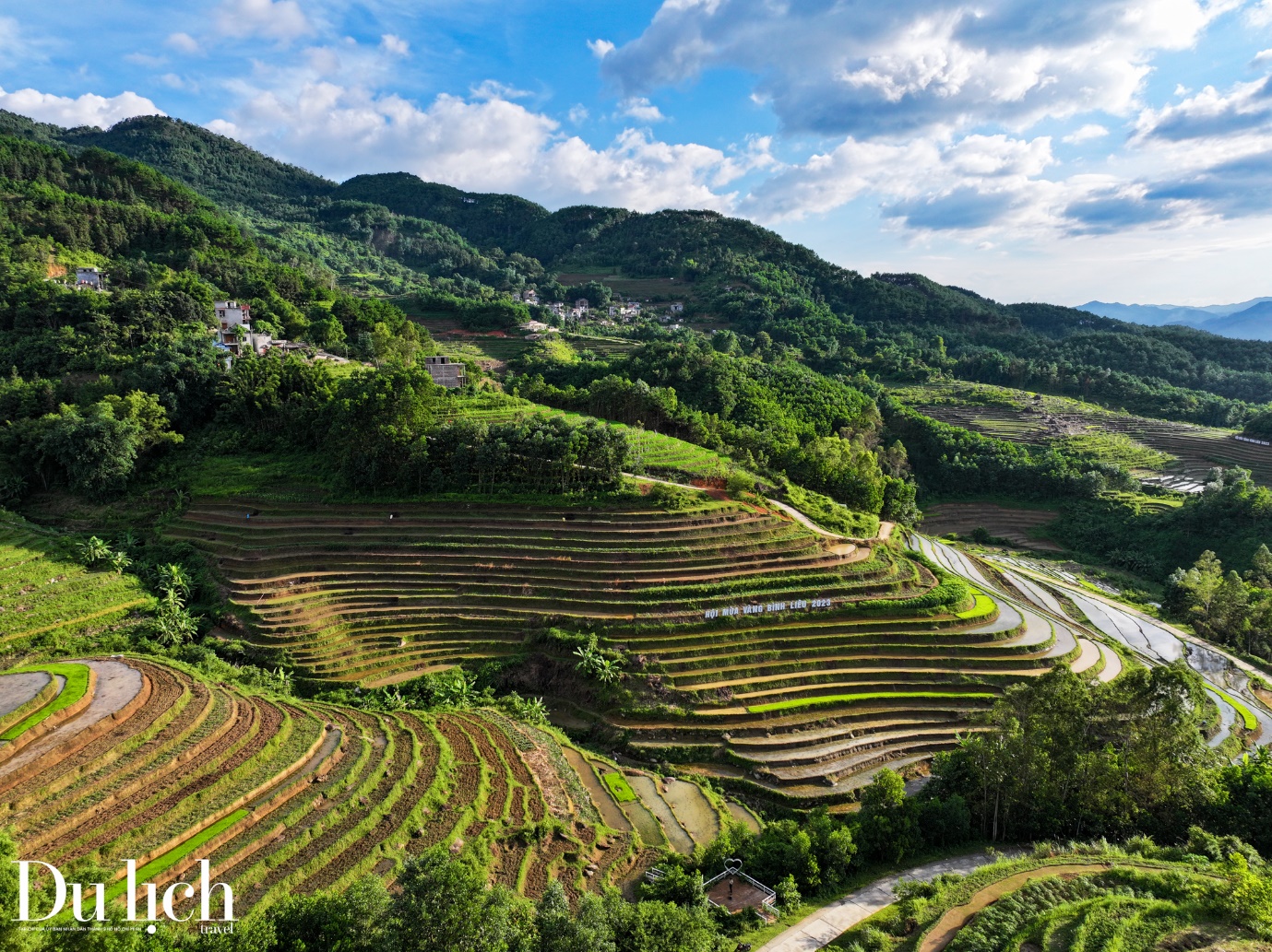 ruong bac thang binh lieu mua nuoc do - 5