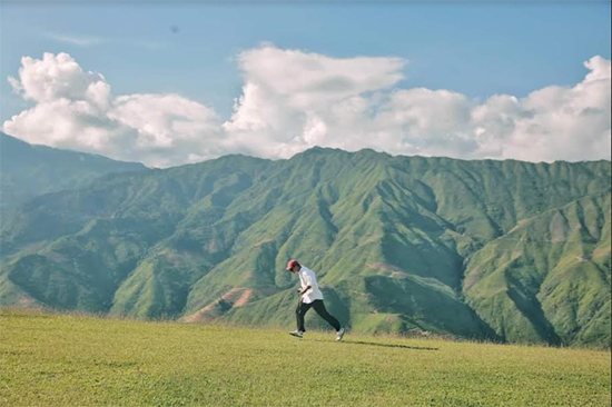 Thảo nguyên trên núi cao Tà Xùa - 1