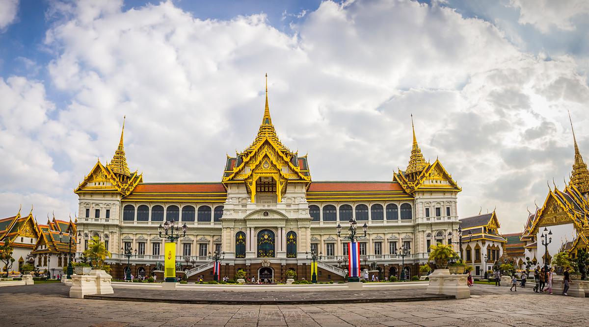 Ghé thăm cung điện Thái, ngất ngây bảo tháp dát vàng, tượng phật bằng ngọc quý - 9