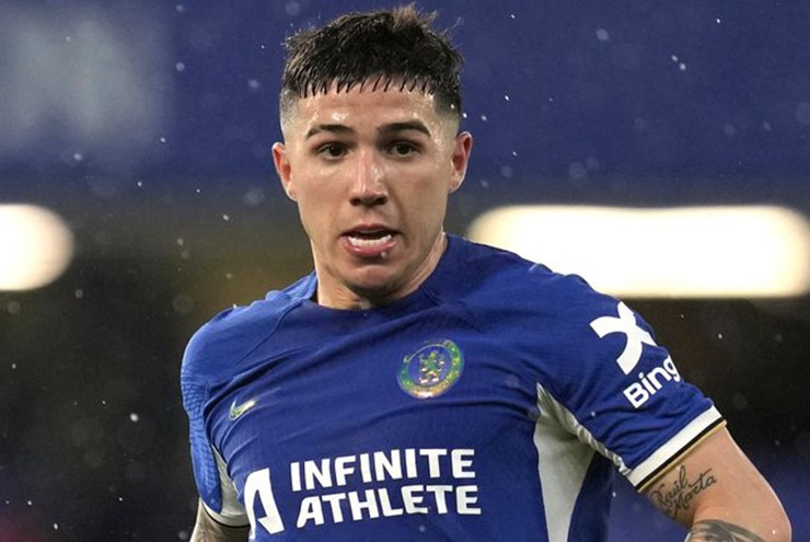 Chelsea tức giận vì Enzo Fernandez lại gây chuyện, nguy cơ bị kiện lên FIFA - 1