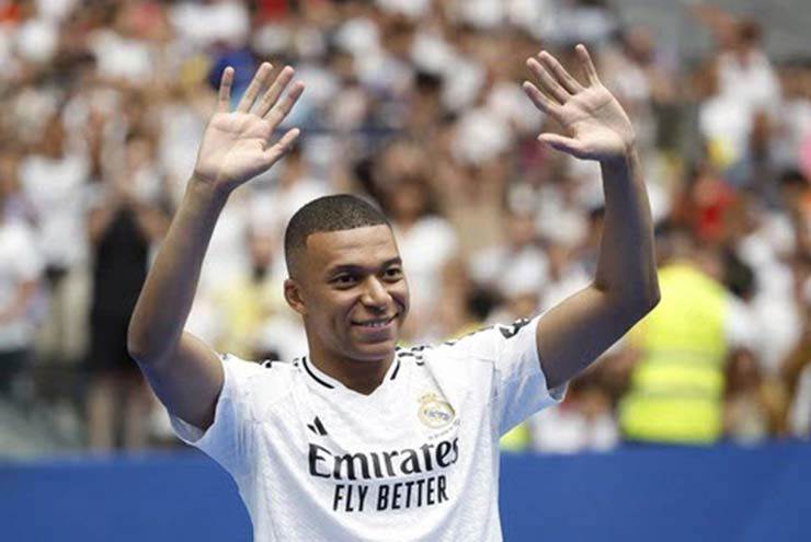 Top 10 cầu thủ được trả lương cao nhất La Liga: Mbappe chỉ đứng thứ 3 - 1