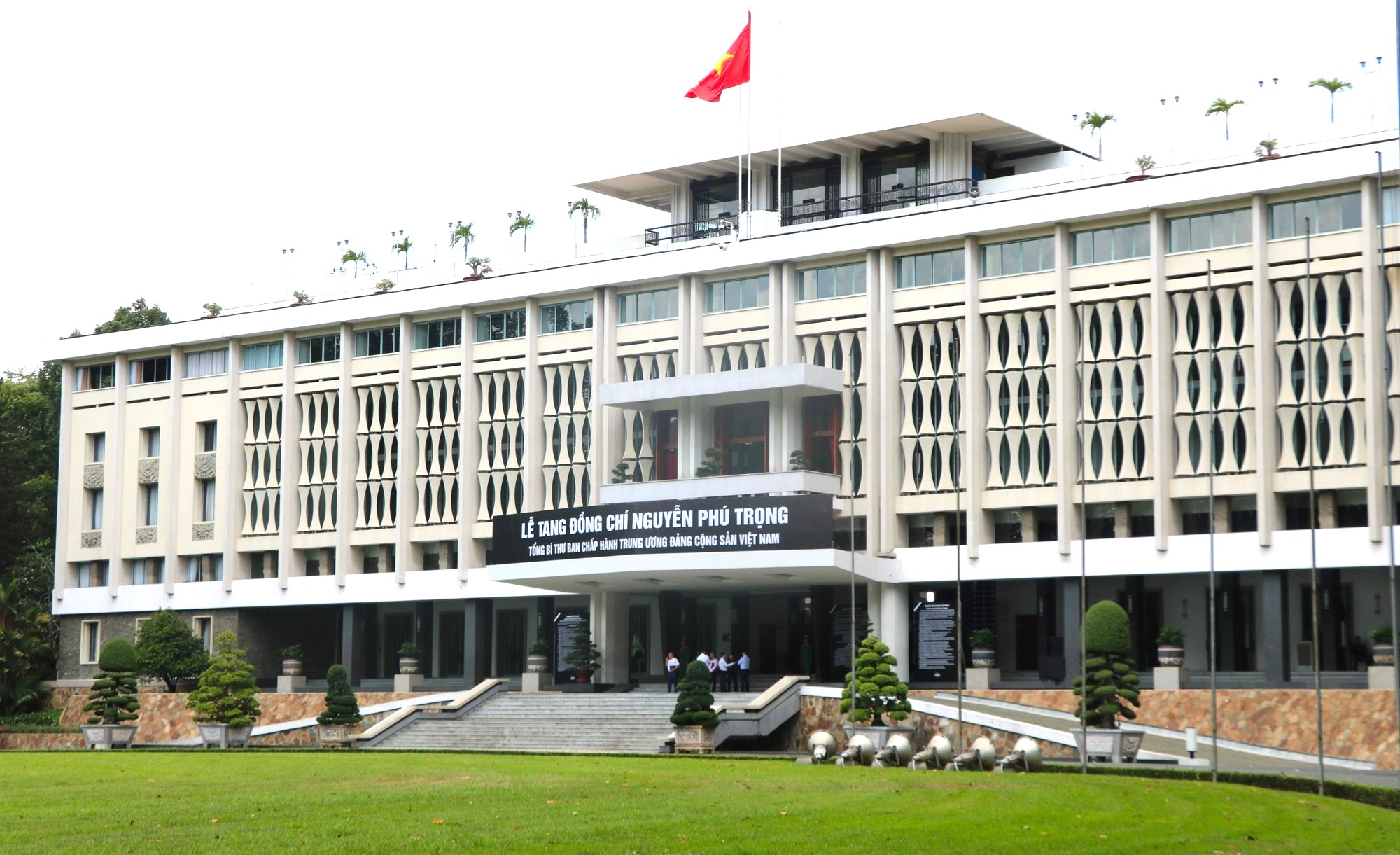 TP.HCM chuẩn bị chu đáo cho lễ viếng Tổng Bí thư Nguyễn Phú Trọng - 1