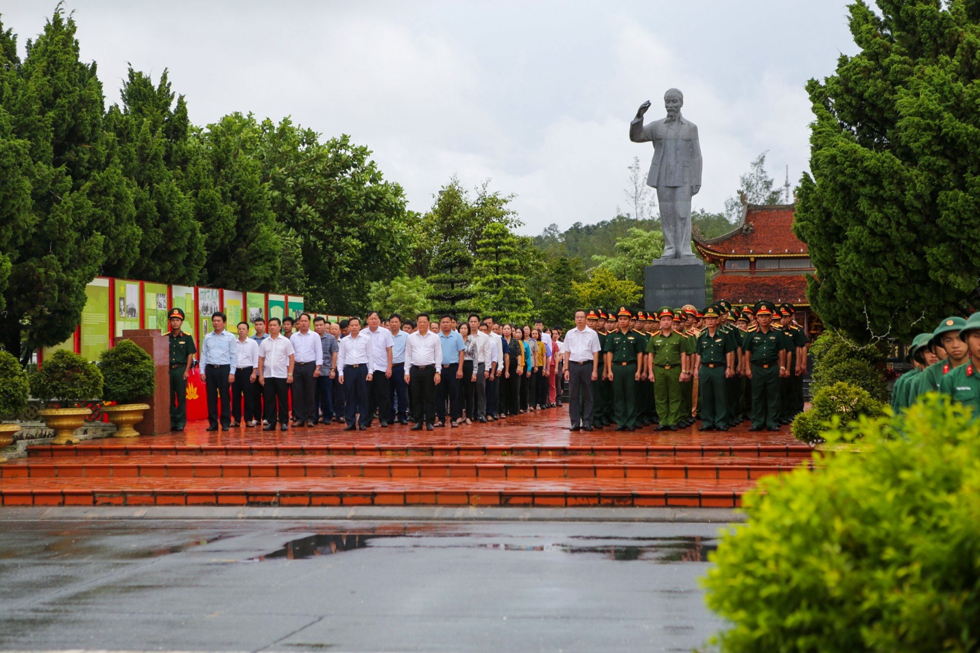 huyen dao co to to chuc le thuong co ru quoc tang tong bi thu nguyen phu trong - 3