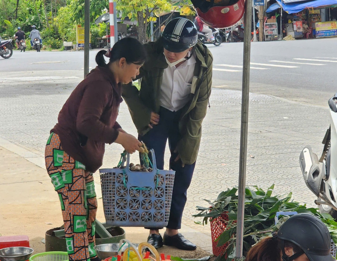 Vào mùa nấm 'trời ban' ở xứ Huế - 8