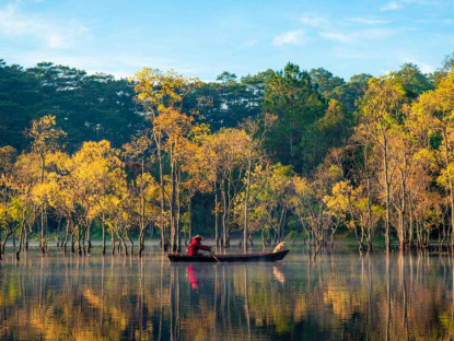 Chuyện hay - Người mẫu ảnh kỳ lạ trên hồ Tuyền Lâm, Đà Lạt