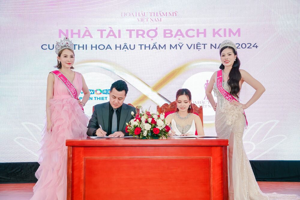 Áo Blouse xác lập kỷ lục vì sức khỏe sắc đẹp, cộng đồng Việt Nam đã được ký tại Hà Nội - 1