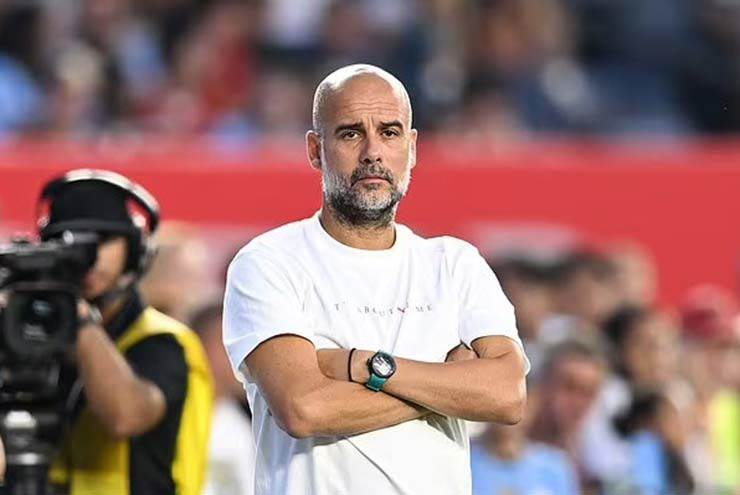Pep Guardiola tự dự đoán Man City sẽ tụt lại sau ở đầu mùa giải Ngoại hạng Anh - 1