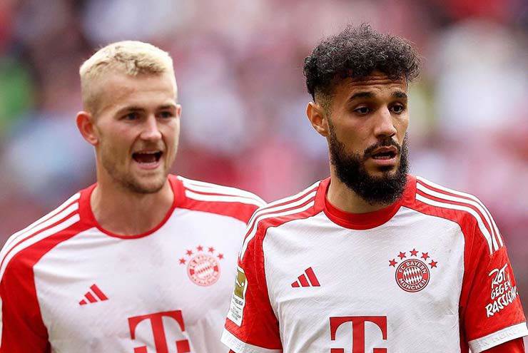 MU tiến gần thương vụ mua Mazraoui từ Bayern Munich, đẩy nhanh vụ De Ligt - 1