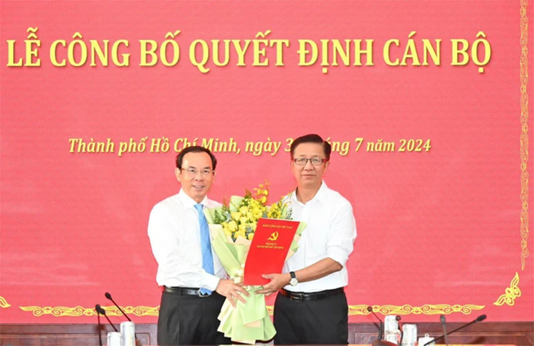 Phó Trưởng Ban Tuyên giáo Thành ủy Phạm Đức Hải nghỉ hưu - 1