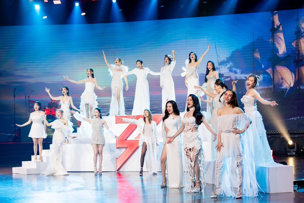 "Chị đẹp đạp gió 2024" chính thức khởi động, 2 chị đẹp mùa đầu tiên quay trở lại là ai? - 1