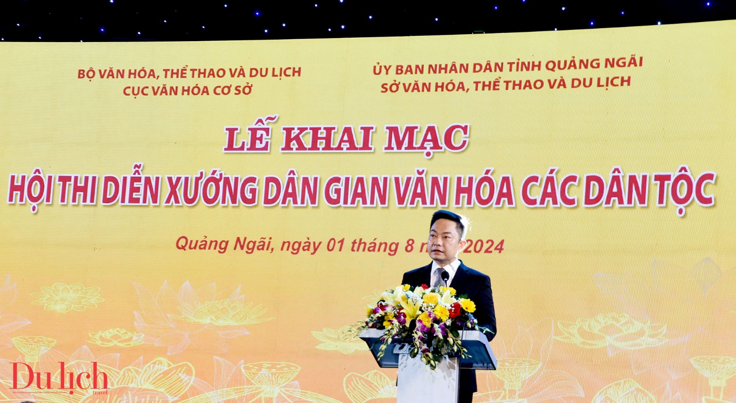 hoi tu ban sac tinh hoa o hoi thi dien xuong dan gian van hoa cac dan toc - 4