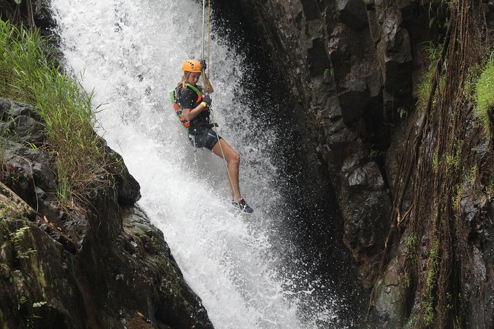 Cuộc phiêu lưu ly kỳ với tour vượt thác ở Đà Lạt - 1