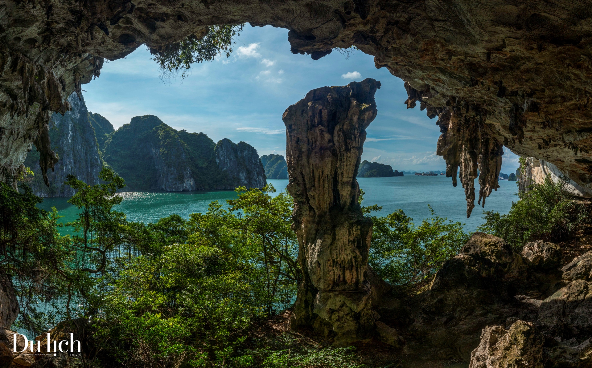 ha long - vinh ngoc giua long bien - 9