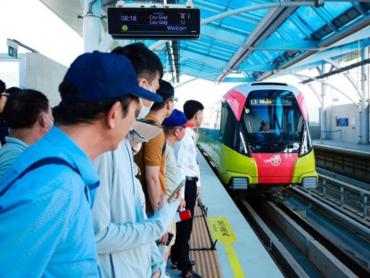 Chuyển động - Hà Nội thêm &quot;siêu phẩm&quot; giao thông: Metro Nhổn - Ga Hà Nội chính thức vận hành