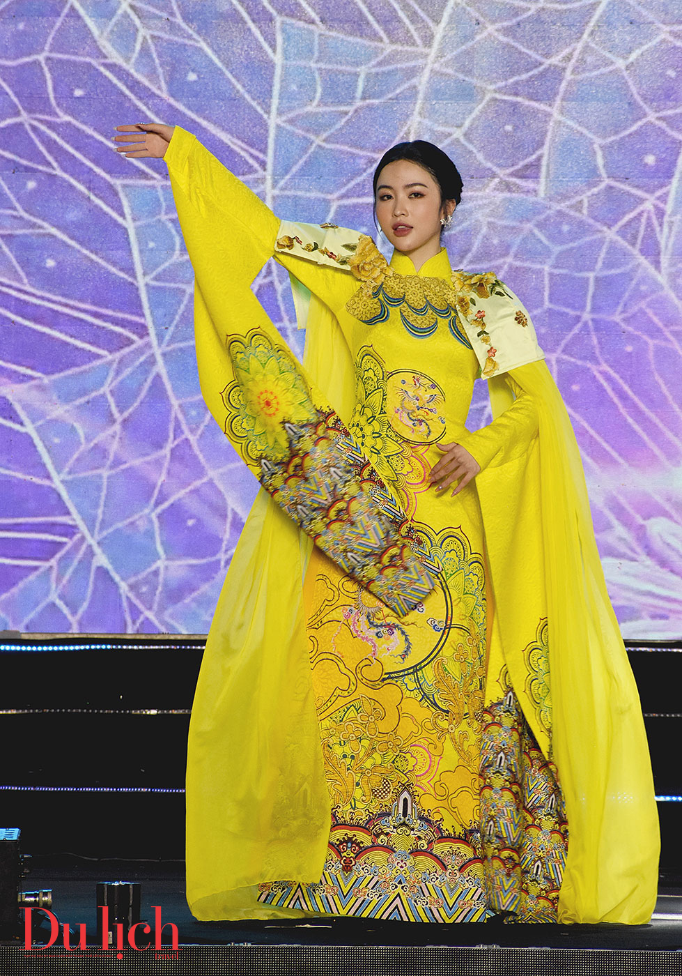 chung ket dai su ao dai ban sac viet nam 2024 - 6