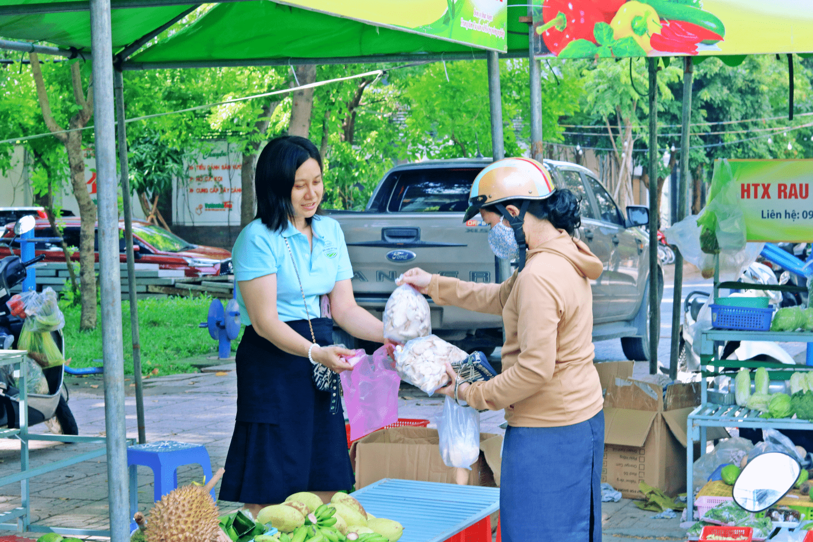 diem hen cuoi tuan cho nhung nguoi yeu rau sach - 10
